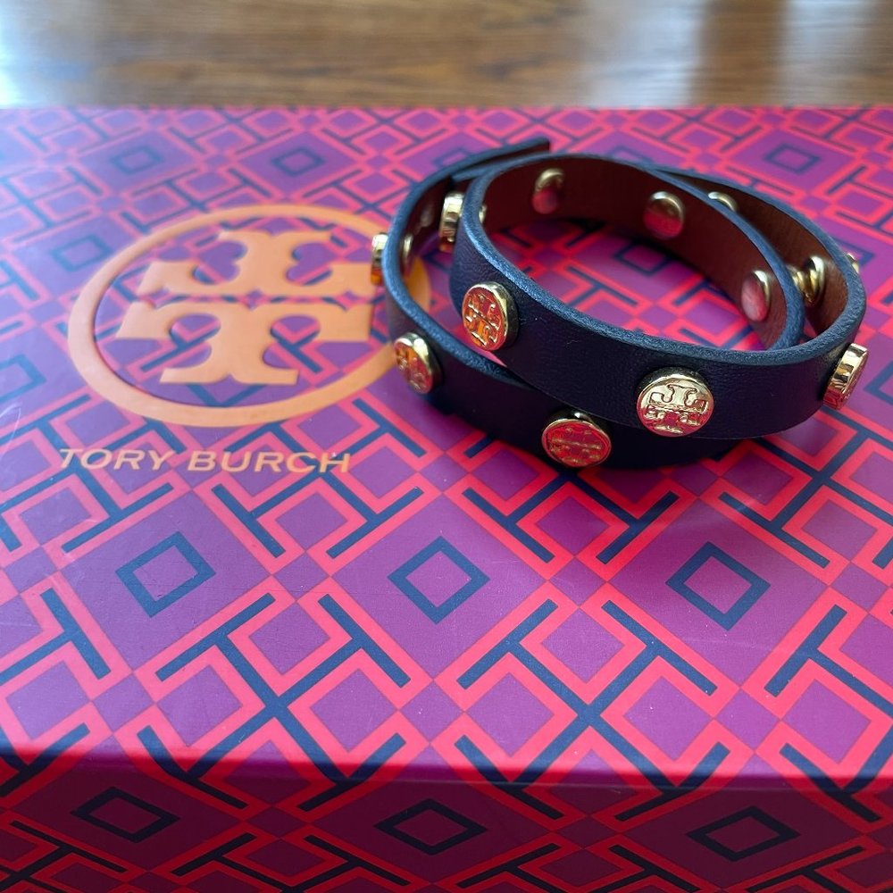 TORY BURCH Patent Wrap Bracelet